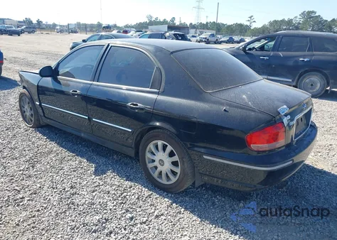 2004 Hyundai Sonata Gls/Lx from USA, damaged, VIN KMHWF35H34A961602